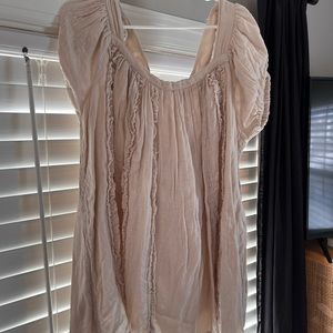 Free people puffy cap sleeve dress with tie back. Tags on